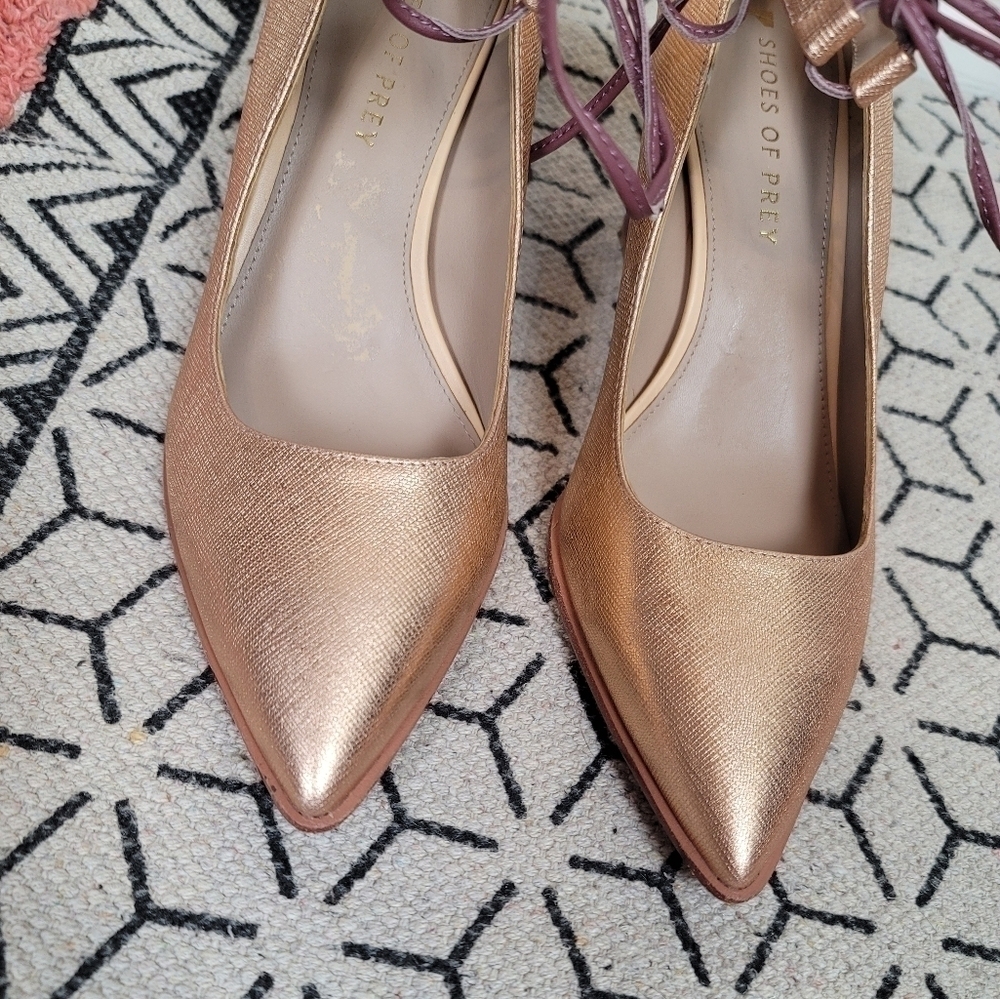 Anthropologie Metallic Rose Gold Pointed Toe Heels with Mauve Ties - Picture 6 of 16